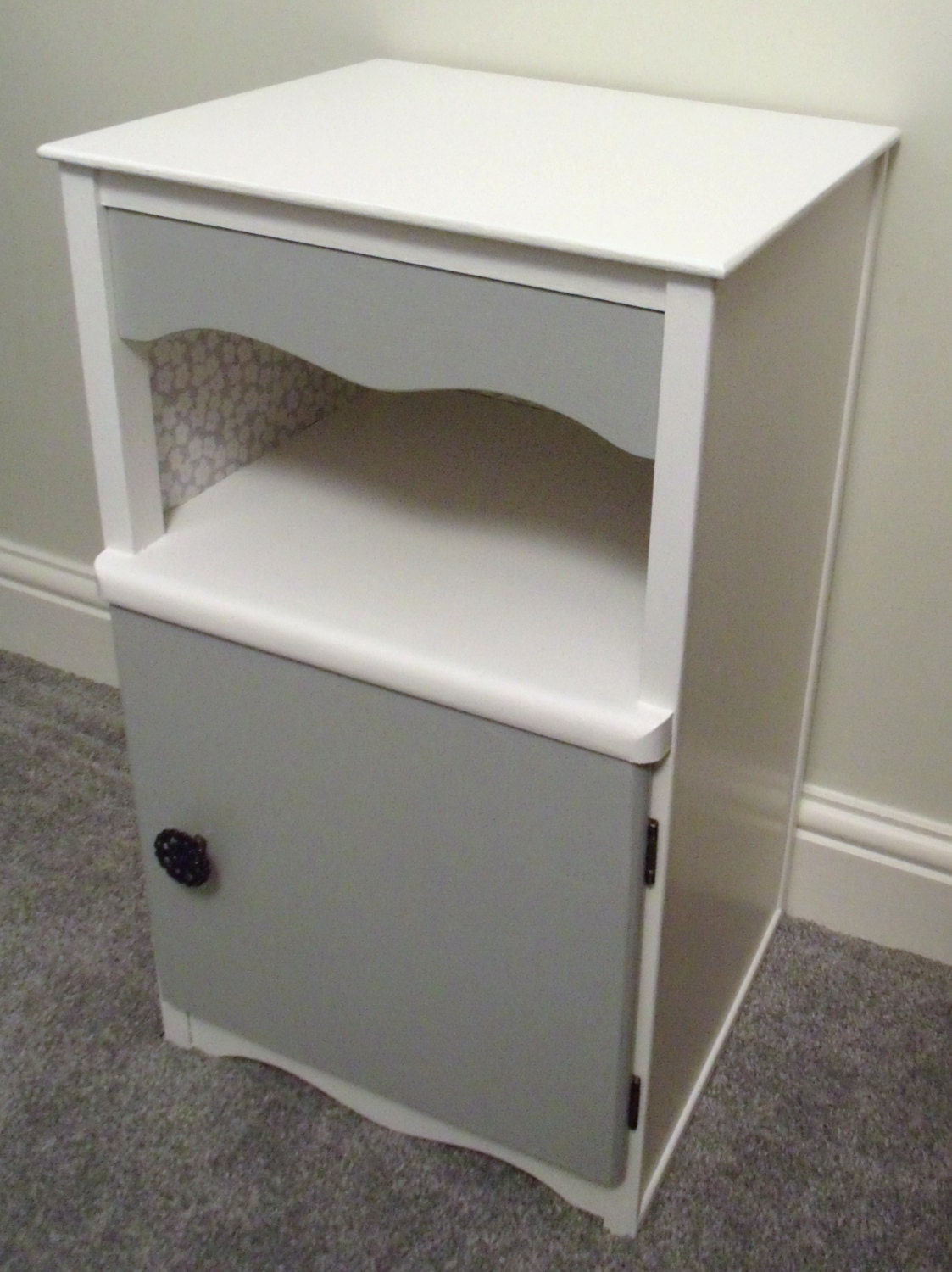 Nightstand Bedside Cabinet Upcycled In White And Grey 9566