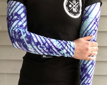 Blue striped cuff, sleeves to exercise, bicycle, tennis sleeve sleeve, accessories, sports sleeves, sportswear, activewear