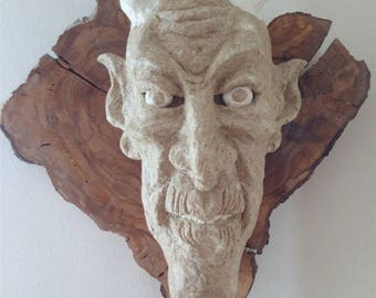 Demon face,Wall decor,Demon wall mask,Wall art,Paper mache mask,Horned mask,OOK,Decorative mask,Wall hangings,Wall decoration,Handmade mask.