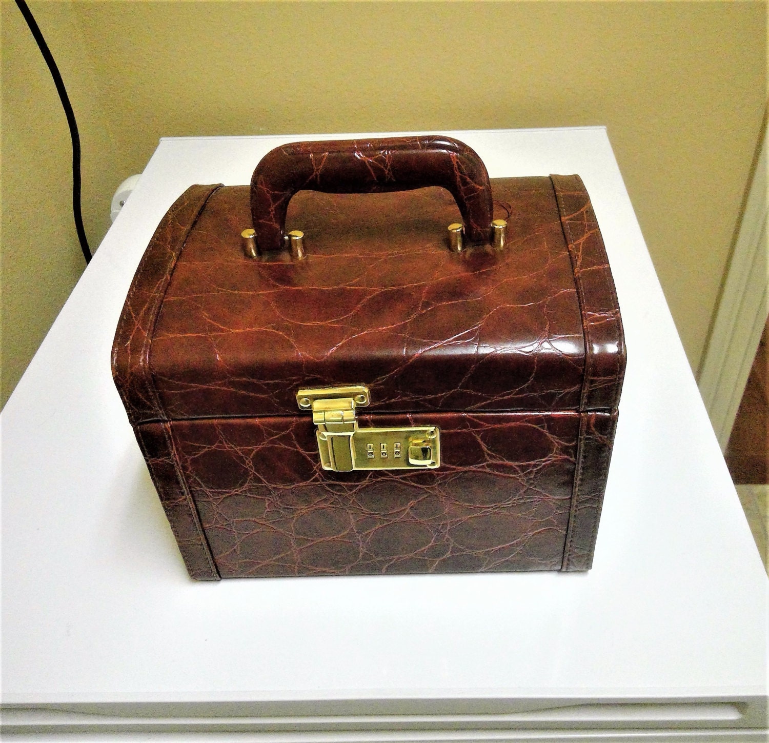 Vintage Dillard's Brand Combination Jewlry Cosmetic Case