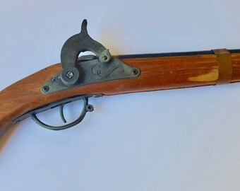 Vintage Antique Wood and Metal Toy Flintlock Cap Gun, Toy Cap Gun, Flintlock Gun Replica, Wood Gun