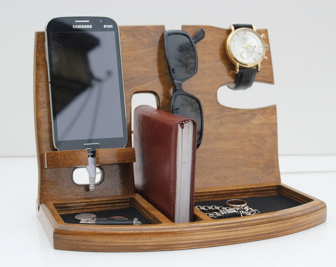 Phone Docking Station,Gift for men,Fathers Day Gift,Gifts for Boyfriend,Birthday Gifts For Men,Gifts For Husband,groomsmen gift,gift for man