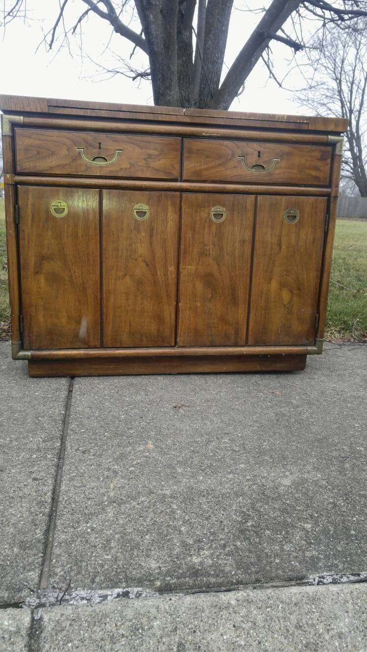 Drexel Heritage Sideboard Buffet on Rollers/Wheels 1stDibbs