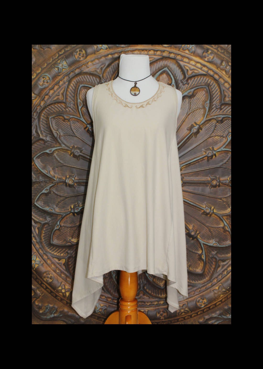 Ivory Sleeveless top Boho sleeveless top loose fitting top