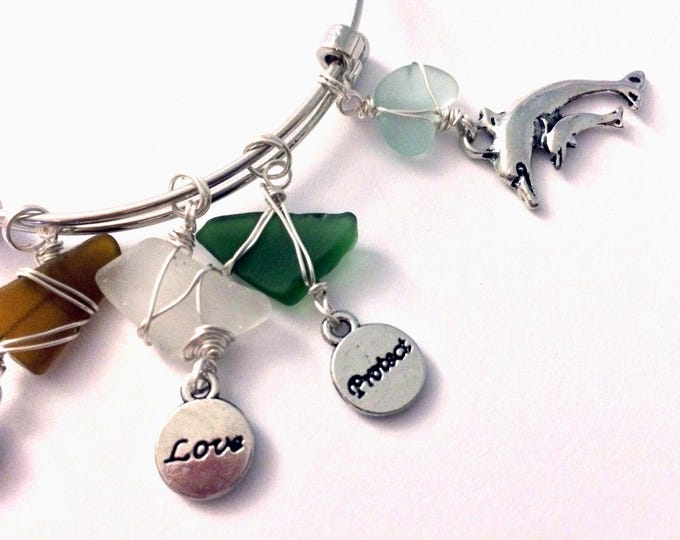 Charm Bracelet - Beach Glass - Gift for her - Live, love, protect nature - Charms - Ocean - dangle charms - bracelets - wire wrapped