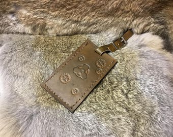 Leather luggage tag