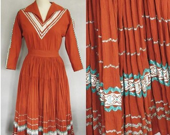 29 Waist, Vintage 1950s Dress / Southwest Broomstick Skirt Patio Set / 50s Dress Set, Adobe Brown Cotton with Trims / Size 8, Medium