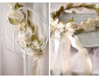 Boho bridal flower crown, vintage floral crown, ribbon veil, ivory flower headpiece, floral circlet, hair wreath, whimsical wedding crown