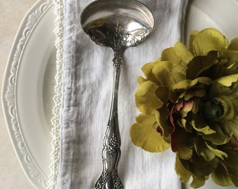 Vintage Silverplate 1904 International Grape Gravy Ladle 1847 Rogers Bros XS Triple Silver Plate Antique Monogram P Monogrammed - # A2404