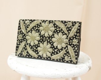 Black Velvet Clutch * Embroidered Clutch Purse * Made in India * Silver and Black Beaded Clutch Purse * Floral Clutch * Vintage Clutch