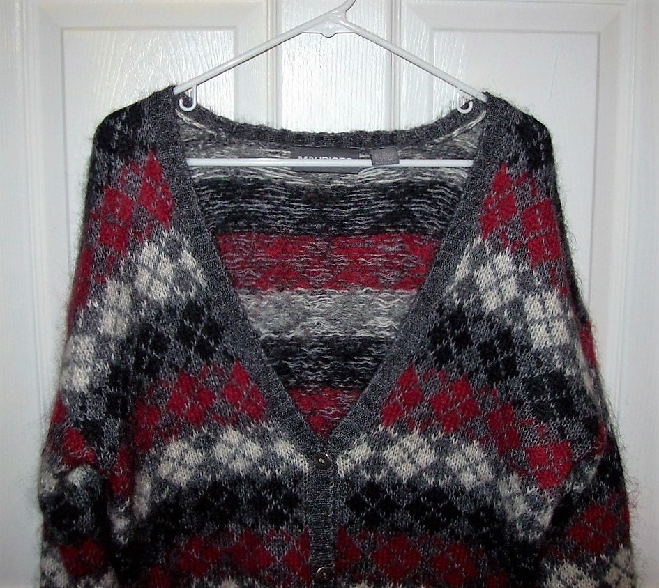 SAlE 50% Off Vintage Ladies Mohair Mix Argyle Cardigan Sweater