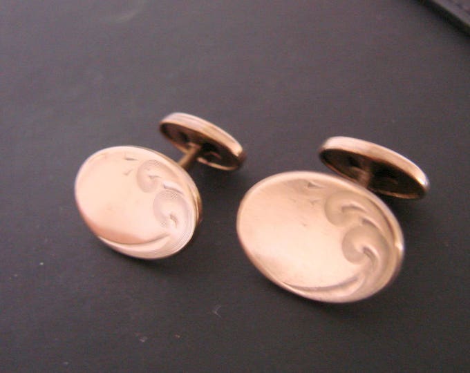 Victorian Engraved Gold Plate Cuff Links Antique Mens Accessories Cuff Buttons Vintage Jewelry