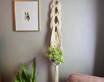Macrame Plant Hanger, Hanging Planter, Plant Holder, Indoor Plant Hanger, Pot Hanger, Modern Macrame, Macramé