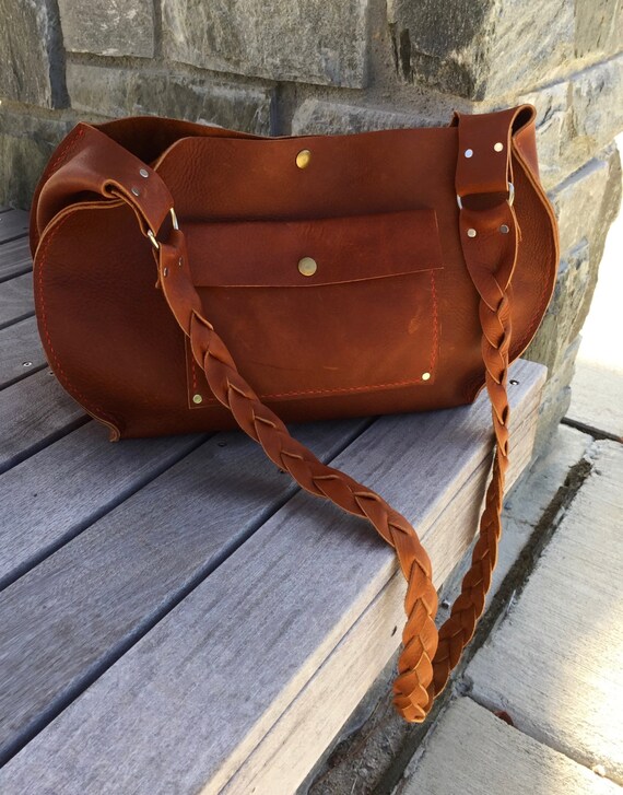 hobo style crossbody bag