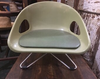 Vintage Hamilton Cosco Childs Booster Chair