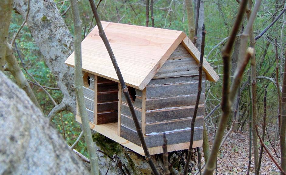 Rustic Cedar Dog Trot Barn Birdhouse