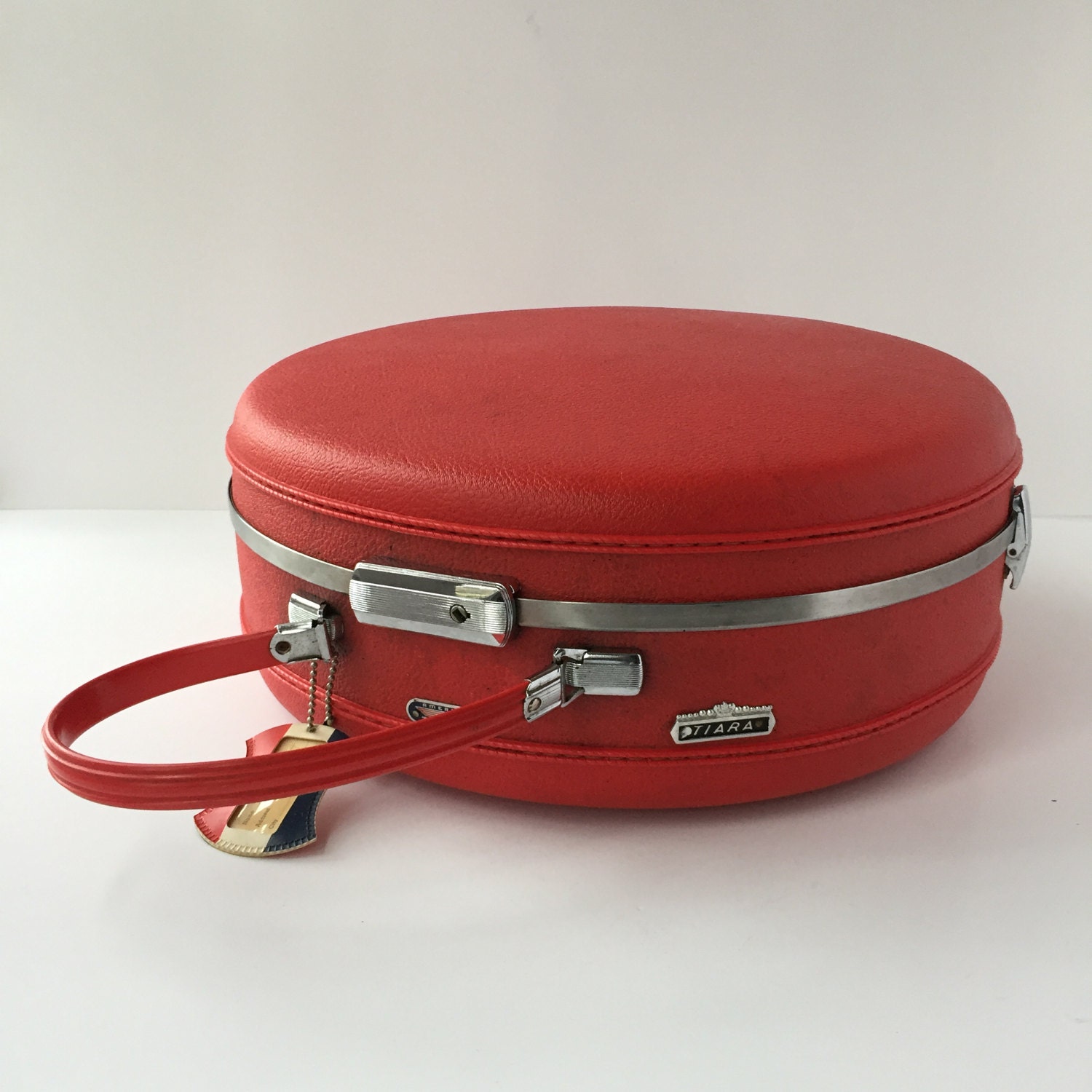 vintage womens luggage