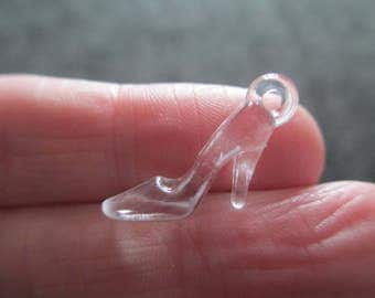 Pack of 15 Acrylic Cinderella Glass Slipper Shoe Pendant Charm 24mm x 9mm