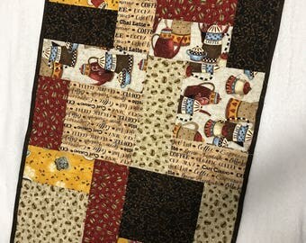 Table topper,quilted table runner,