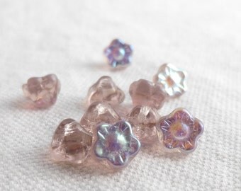 Tiny Flower Buttons, Pale Pink Buttons, Sewing Buttons Pink, Small Glass Buttons, Vintage Findings 10pce 7mm or 1/4"