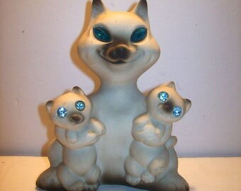 Vintage Circa 1960's ROSELANE California Ceramic Pottery SIAMESE CAT with Kittens Figurine - Rhinestones Eyes!