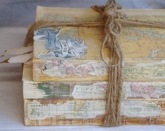 Unique Decorative Books, Vintage Books, Map Decor, Shabby Old Book Decor, Books For Decoation