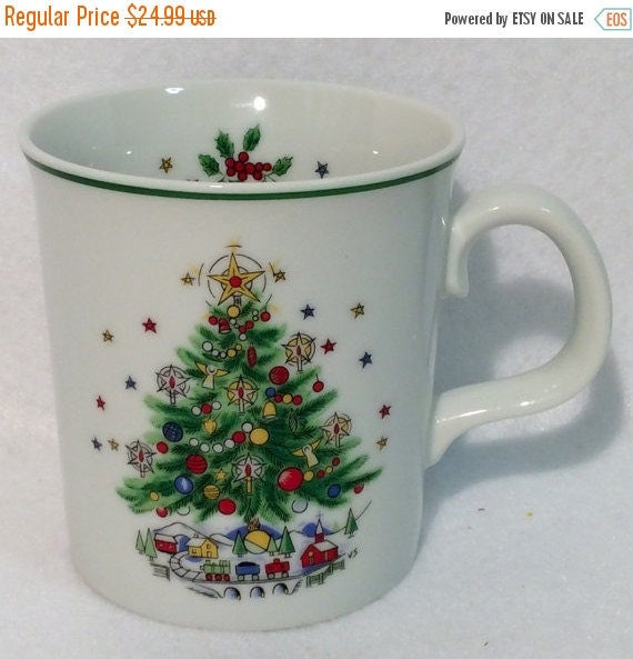 ON SALE Salem China CHRISTMAS Eve Mugs Lot of 4 by libertyhallgirl