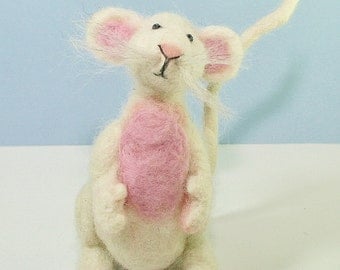 Mouse Felting Kit - needle felting kit - needle felting craft kit - felting kit