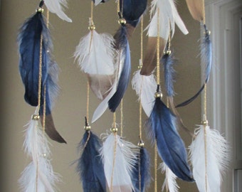 Navy Blue Gold Baby Mobile, Dream catcher Mobile, Boho Feather Mobile, Nursery Mobile, Woodland Mobile, Native American Style, Attrape reve