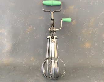 Vintage Hand held Mixer, Beater, Manual, Aqua, egg beater11