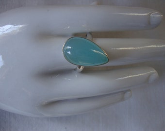 Vintage Pale AQUA BLUE CHALCEDONY Teardrop in 925 Sterling Silver Ring Bold Pale Aqua Blue Teardrop Chalcedony Ring Size 6 1/2