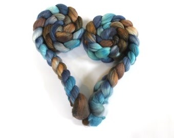 4 oz BFL/Silk 'Robin's Nest' Combed Top Roving Dyed Wool Spinning Fiber batt Leicester
