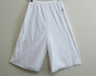 White Cotton Bloomers Medium Vermont Country Store - Deadstock