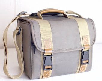 Full Size Camera Bag with Strap - Beige / Tan