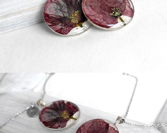 Personalized jewelry for her Personalized necklace for women Initial gift for girlfriend Red flower necklace pressed flower jewelry
