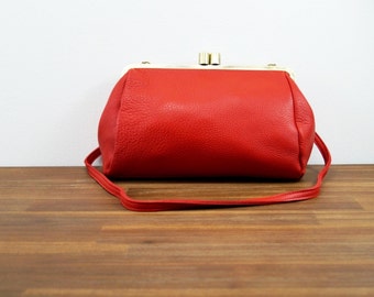 Leather Bag "Dakota" in red, Vintage, leather handbag, handmade, leather clutch, leather purse, kiss lock, satchel, crossbody,