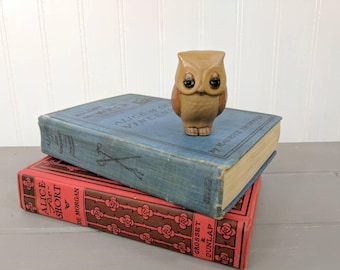 Vintage Old Crow 2 Stoneware Owl Mini Figurine, Mini Owl, Plant Decor, Craft Supply