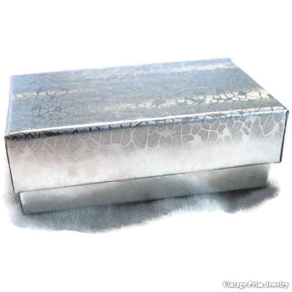 Cotton filled Jewelry Boxes