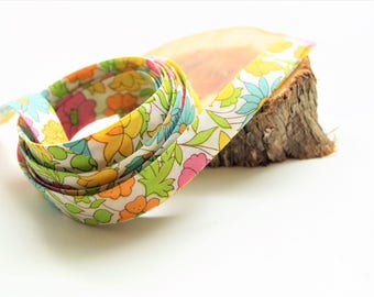 Biais Liberty of London, Poppy Daisy J, green, yellow, white, pink, blue, 1 meter
