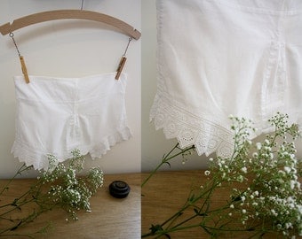 SALE*** Edwardian Children's Bloomers / Victorian Pantaloons / Cotton Shorts / Size XXS / Adjustable Waist / Cotton Lace
