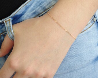 Dainty Chain bracelet, Thin Sterlig Silver, Gold, Rose gold bracelet, Layering Bracelet, Minimal wedding Jewelry, Bridesmaid bracelets