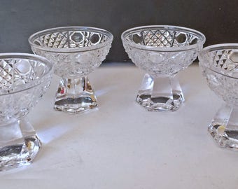 Set of 4 Vintage Panelled Buttonwith Sawtooth Panel Footed Open Salt Cellars