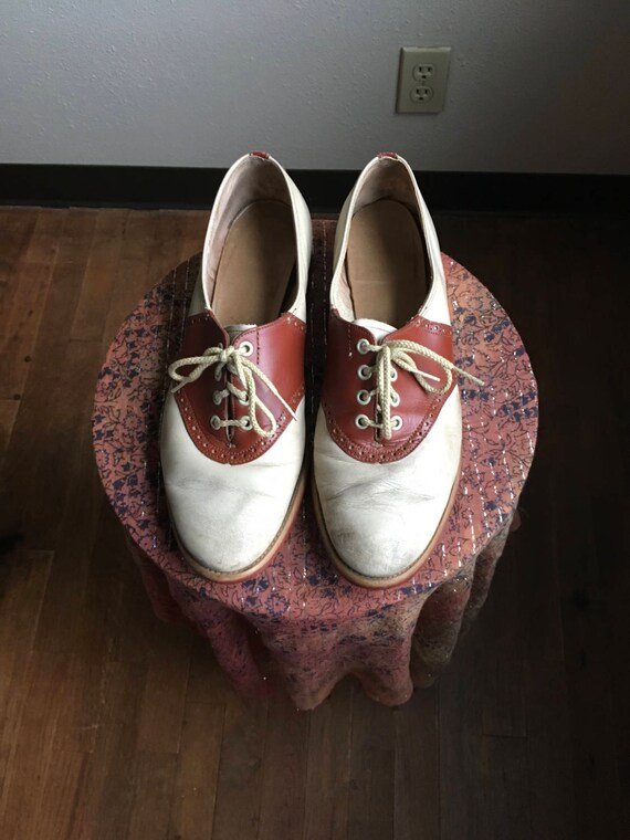 saddle shoes from the 50s