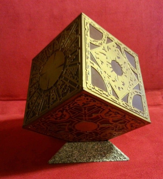 Hellraiser Pinhead Puzzle Box Display Stand Holder Hand