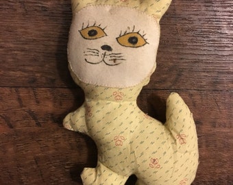 scary kitty toy