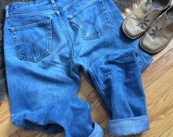 vintage, high waisted, levis, faded 501 jeans