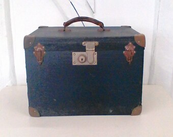 Vintage mid century wooden storage box.