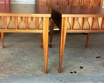 Pair of Vintage Mid Century Modern End Tables