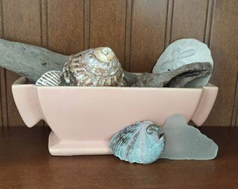 McCoy Art Deco Planter / Matte Pink / 341