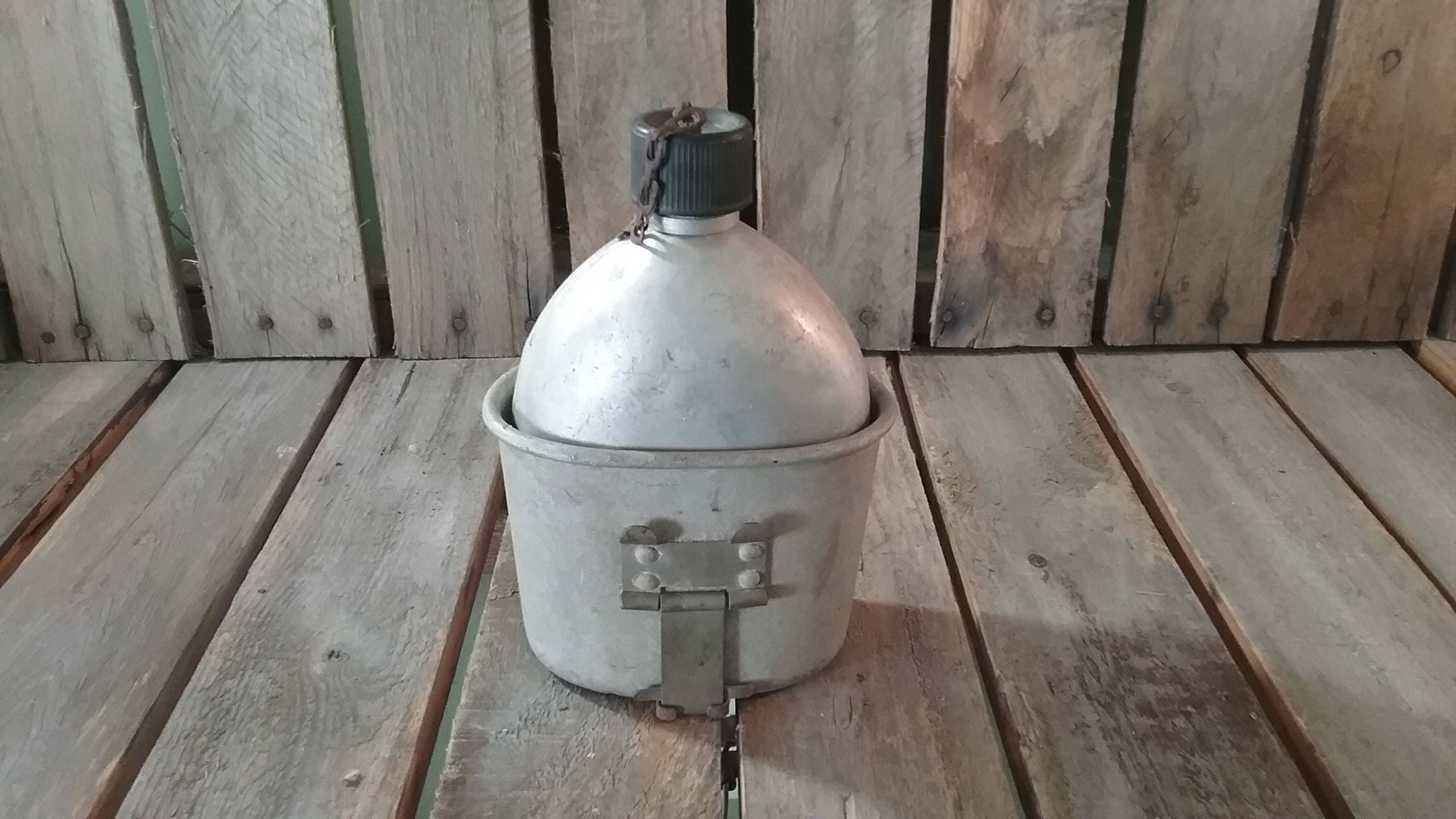 Vintage Canteen/Metal Canteen/Old Canteen/Canteens/Water